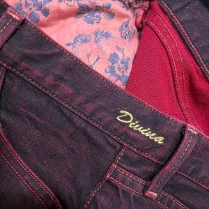 GOLDSIGN red denim jeans